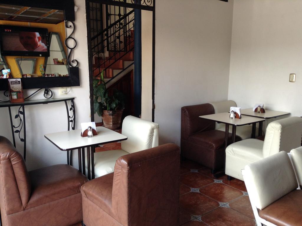 Los Faroles Hotel Uruapan (Michoacan) Exterior foto